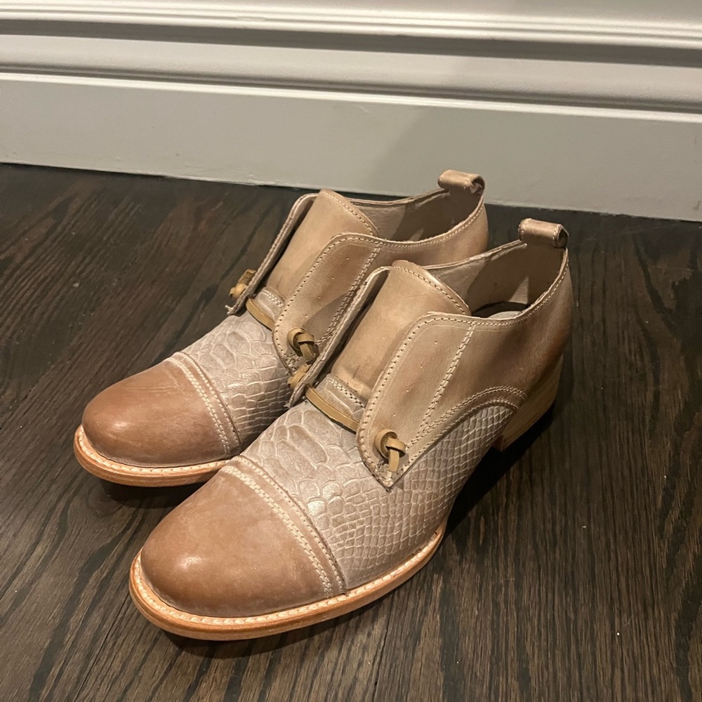 Freebird Mabel shoes